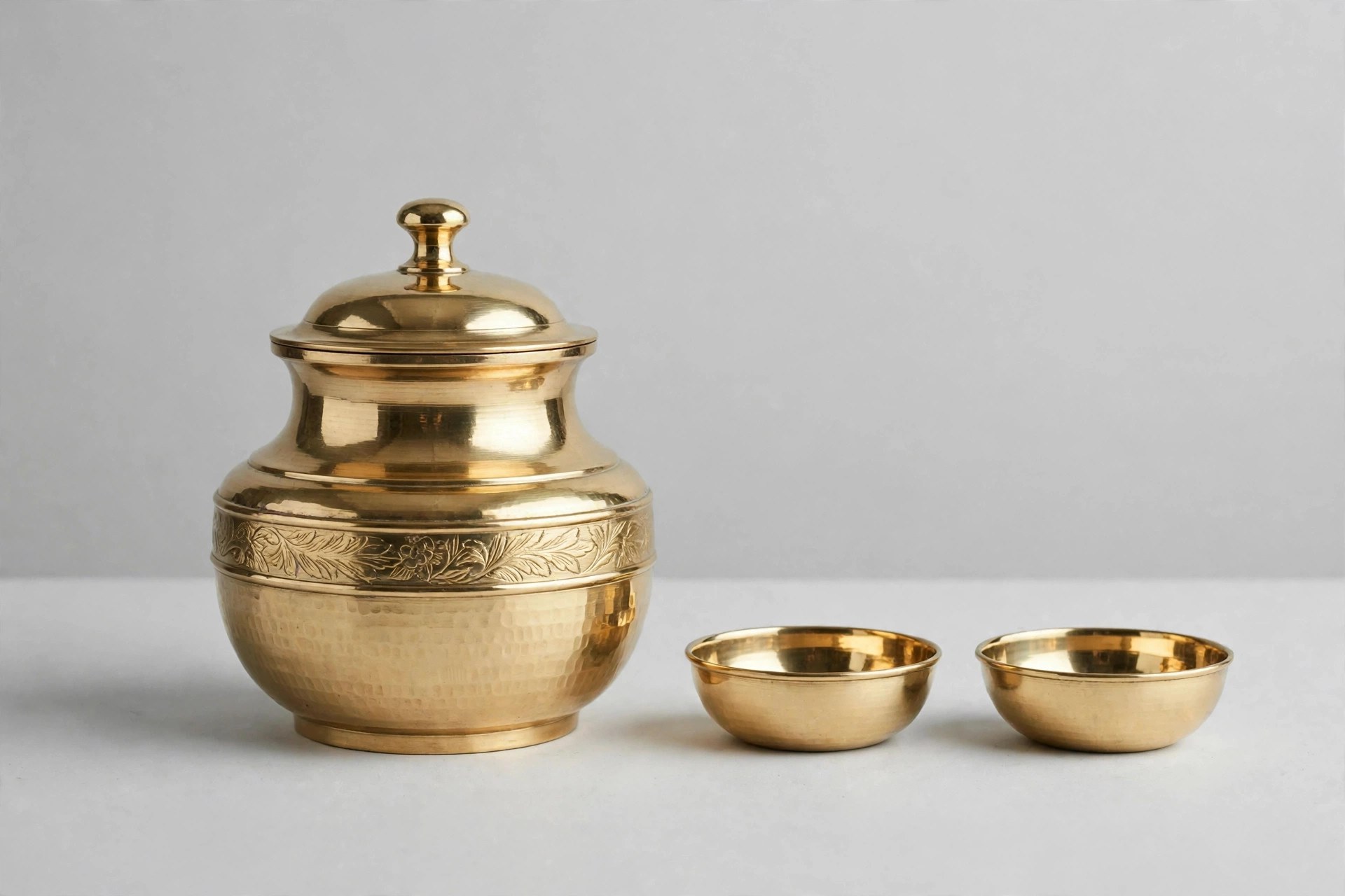 Same metal vessel gleaming mirror-polished after Afsar Polish Wala
